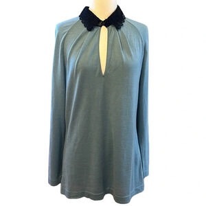 Alberta Ferretti knit Button V Neck sweater with lace collar approx size Medium
